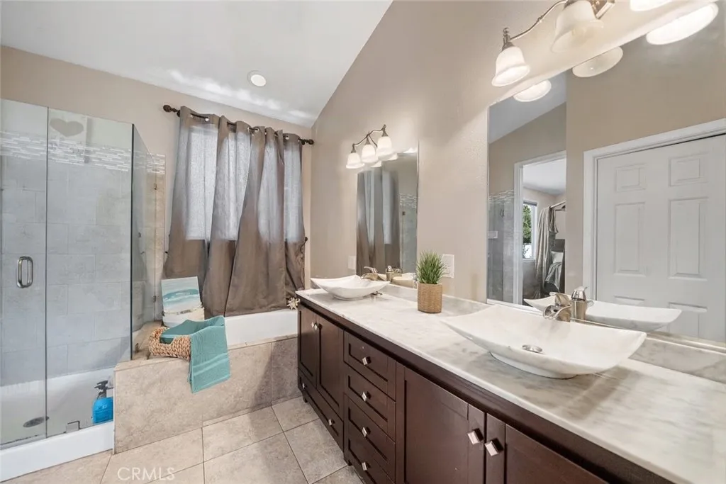 32249 Cour Meyney, Temecula, California 92591 home-pic-18